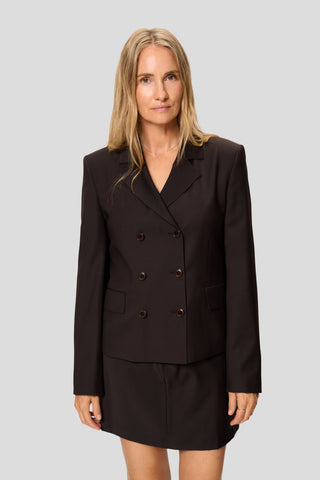 Suit III – Espresso Edition
