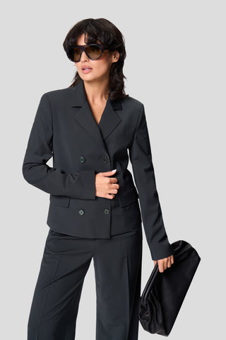 Suit VII – Dark Green Edition