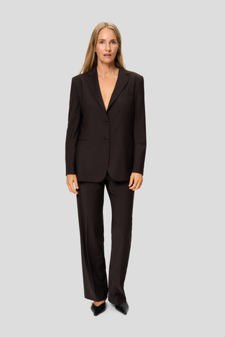 Suit V – Espresso Edition