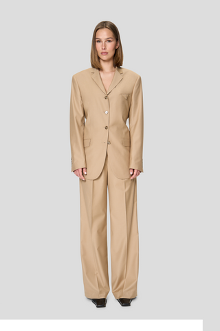 Suit X – Camel Edition
