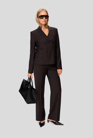 Suit VII – Espresso Edition