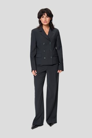 Suit VII – Dark Green Edition