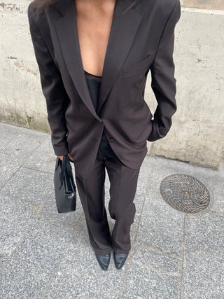 Suit V – Espresso Edition