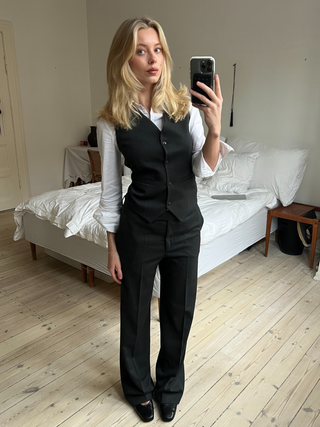 Vest I - Dark Grey Edition